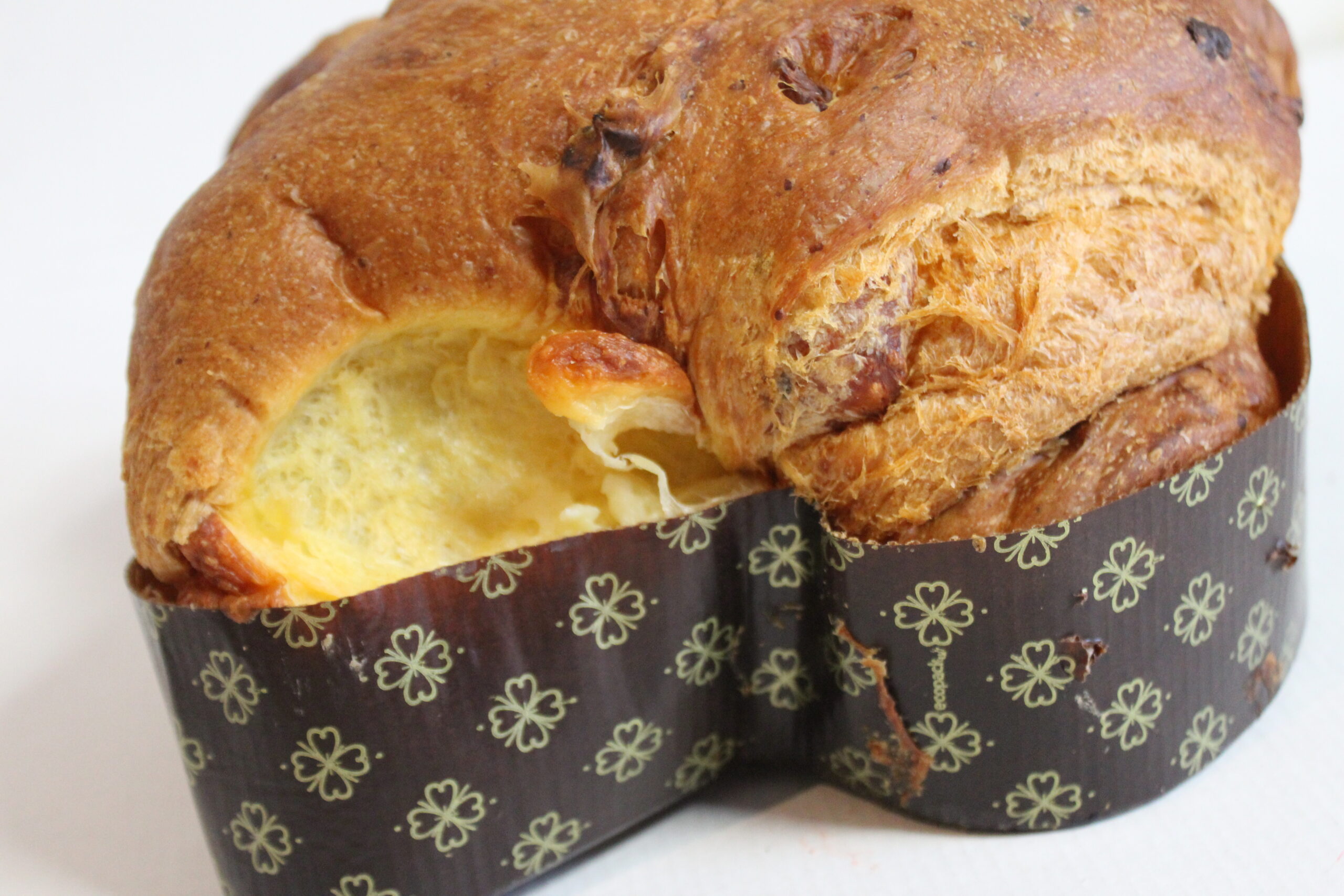 Colomba gastronomica con salumi iberici